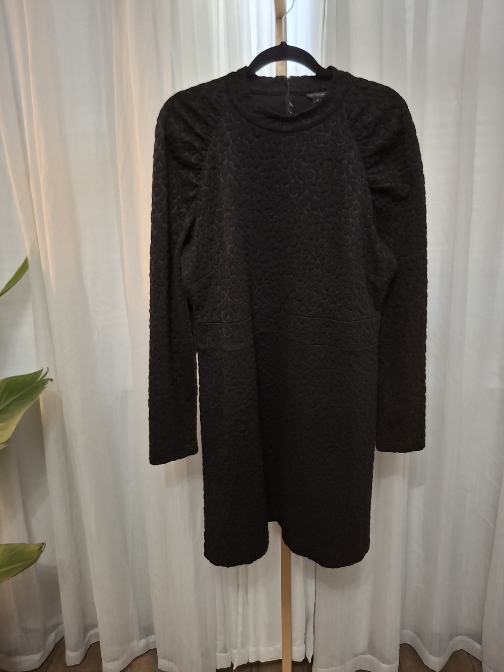 Ann Taylor Black Textured Long-Sleeve Dress